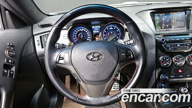 Hyundai Genesis 2015 — photo 16