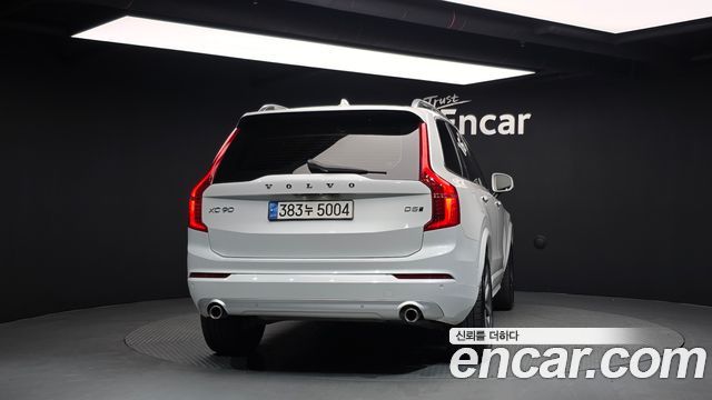 Volvo XC90 2017 — photo 4