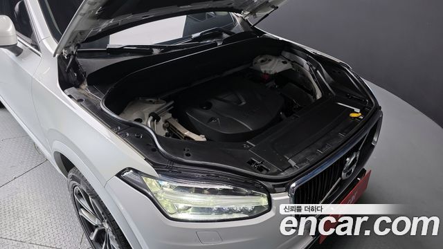 Volvo XC90 2017 — photo 6