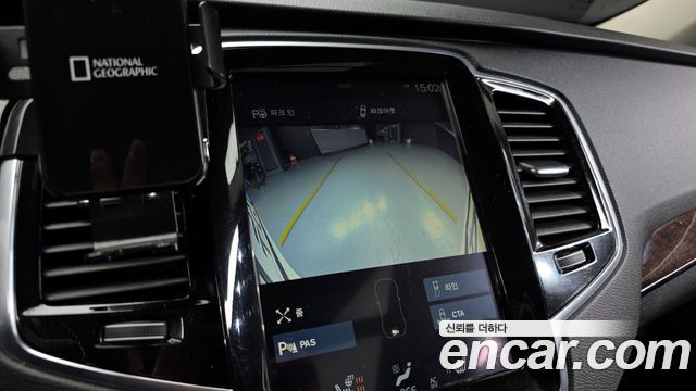 Volvo XC90 2017 — photo 15