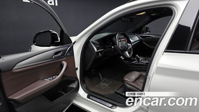 BMW X4 2020 — photo 10
