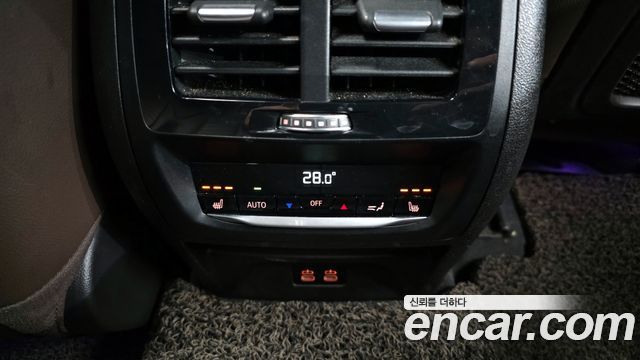 BMW X4 2020 — photo 18