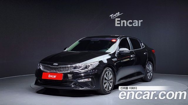 Kia K5 2019 — photo 1
