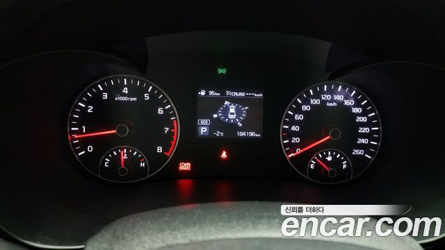 Kia K5 2019 — photo 8