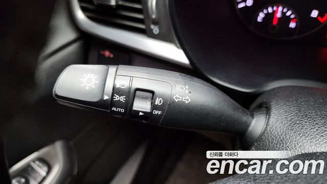 Kia K5 2019 — photo 18
