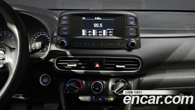 Hyundai Kona 2018 — photo 12