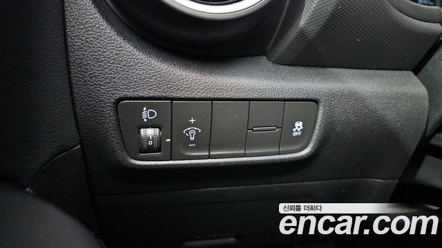 Hyundai Kona 2018 — photo 15