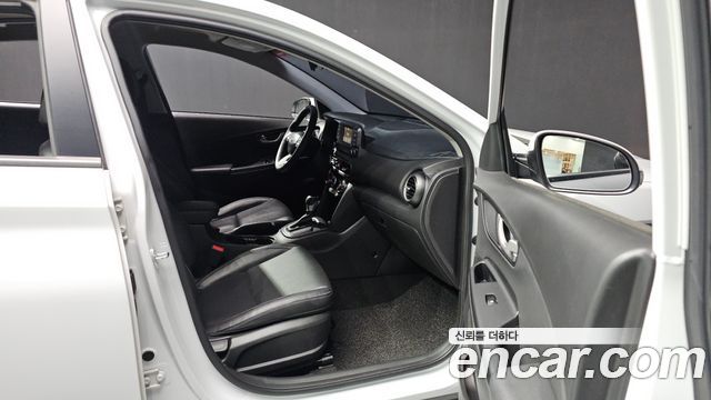 Hyundai Kona 2018 — photo 18