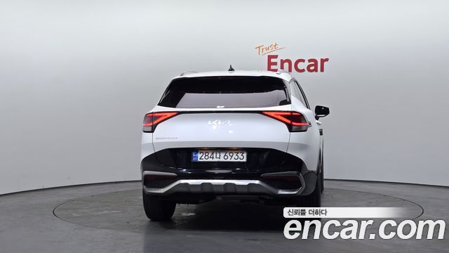 Kia Sportage 2023 — photo 4