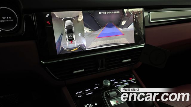 Porsche Cayenne 2022 — photo 15