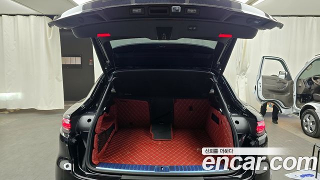 Porsche Cayenne 2022 — photo 20