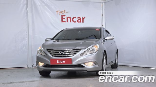 Hyundai Sonata 2011 — photo 3