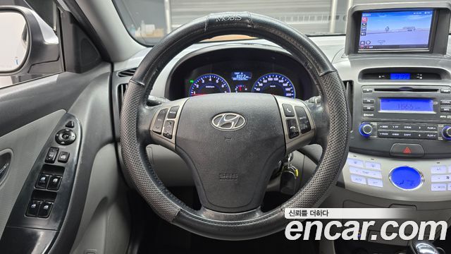Hyundai AVANTE 2010 — photo 14