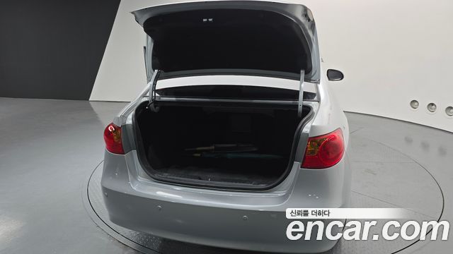 Hyundai AVANTE 2010 — photo 20