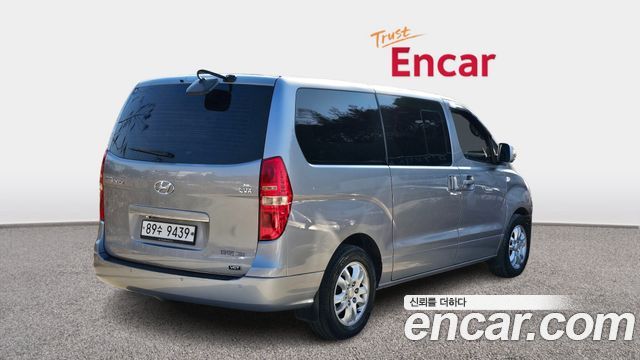 Hyundai Starex 2014 — photo 2