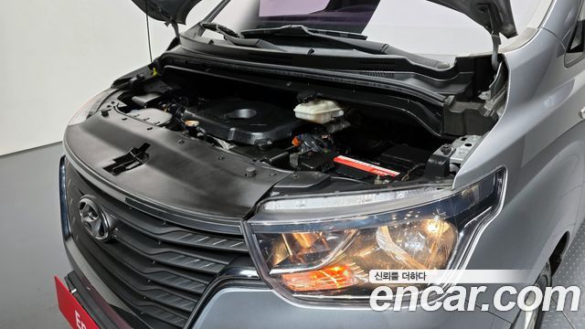 Hyundai Starex 2018 — photo 6