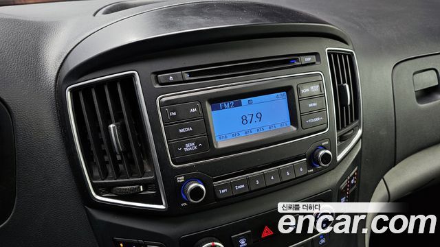 Hyundai Starex 2018 — photo 14