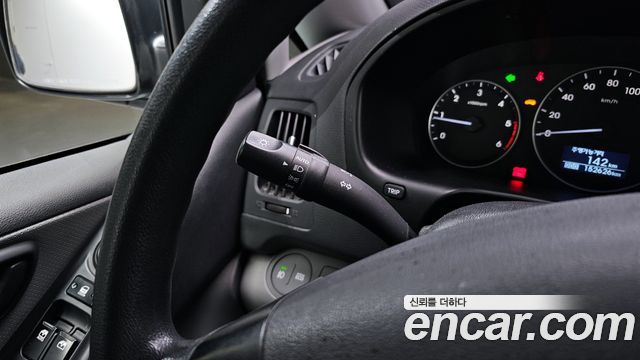 Hyundai Starex 2018 — photo 18