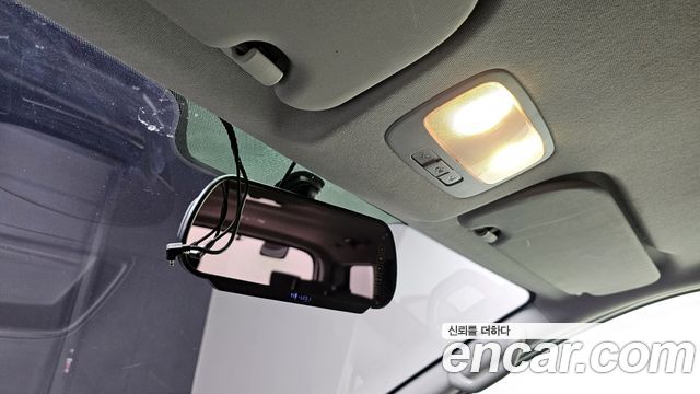 Hyundai Starex 2018 — photo 19