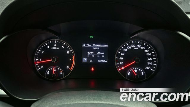 Kia K5 2019 — photo 8