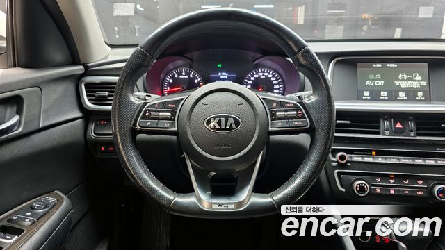 Kia K5 2019 — photo 13