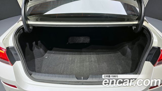 Kia K5 2019 — photo 20