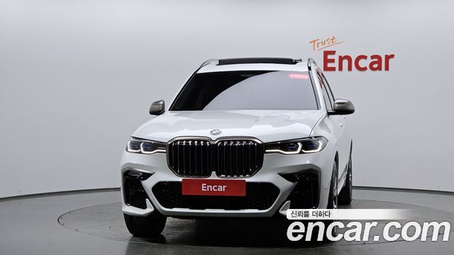 BMW X7 2021 — photo 3