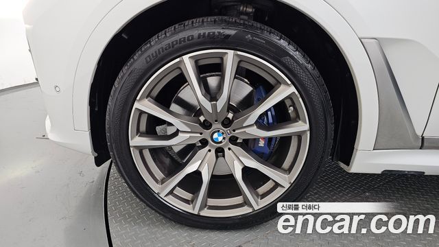 BMW X7 2021 — photo 5