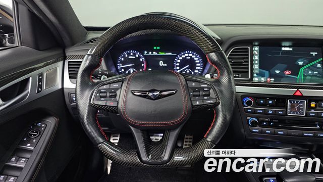Genesis G80 2017 — photo 13