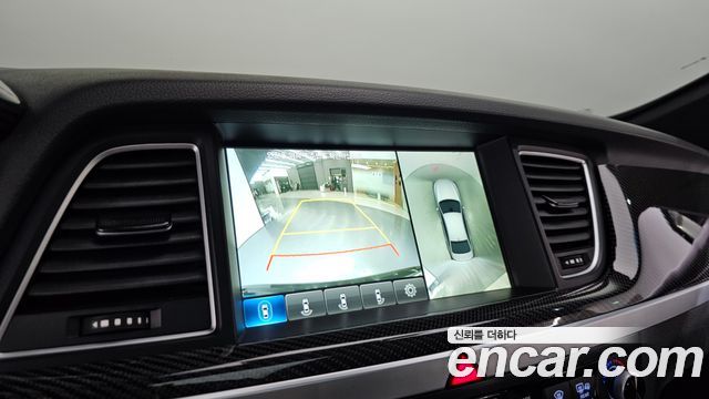 Genesis G80 2017 — photo 15
