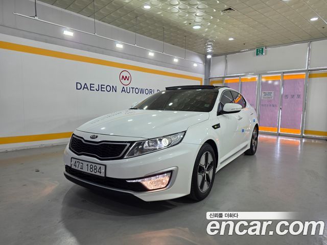 Kia K5 2013 — photo 1