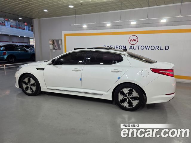 Kia K5 2013 — photo 2