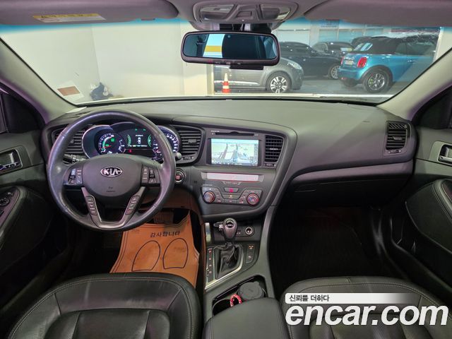 Kia K5 2013 — photo 9