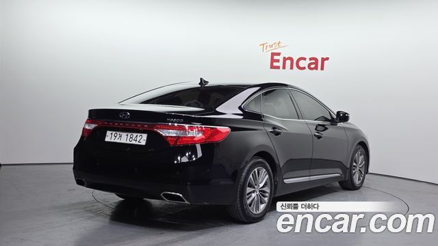 Hyundai Grandeur 2015 — photo 2