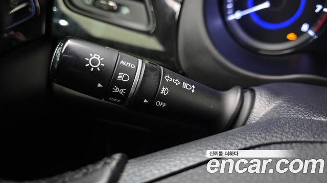 Hyundai Grandeur 2015 — photo 13