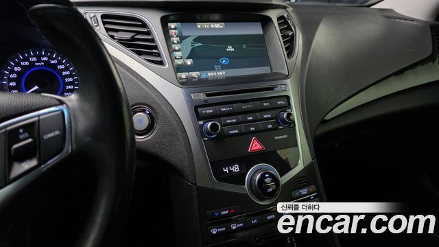 Hyundai Grandeur 2015 — photo 15