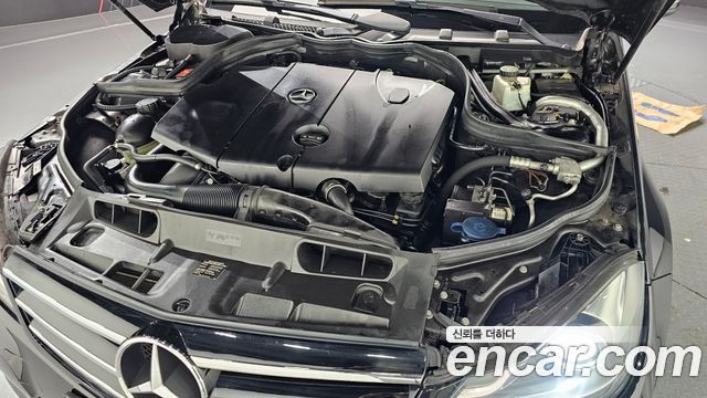 Mercedes-Benz C-Class 2014 — photo 6