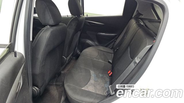 Chevrolet Korea Spark 2017 — photo 11