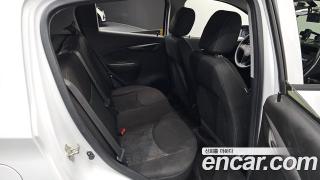 Chevrolet Korea Spark 2017 — photo 13