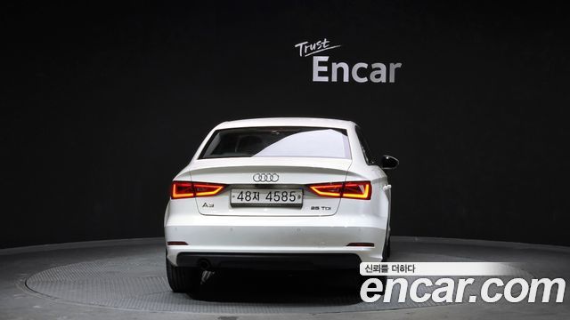Audi A3 2015 — photo 4