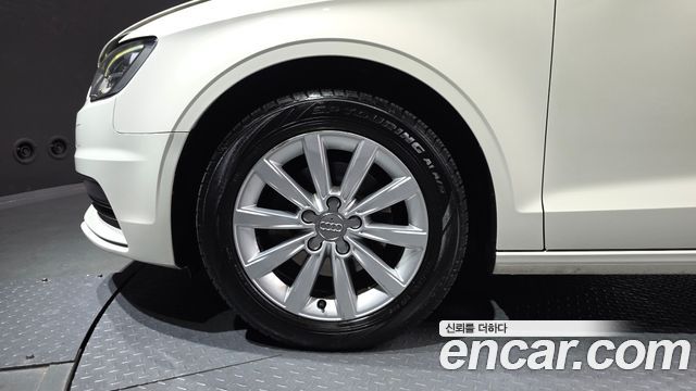 Audi A3 2015 — photo 5