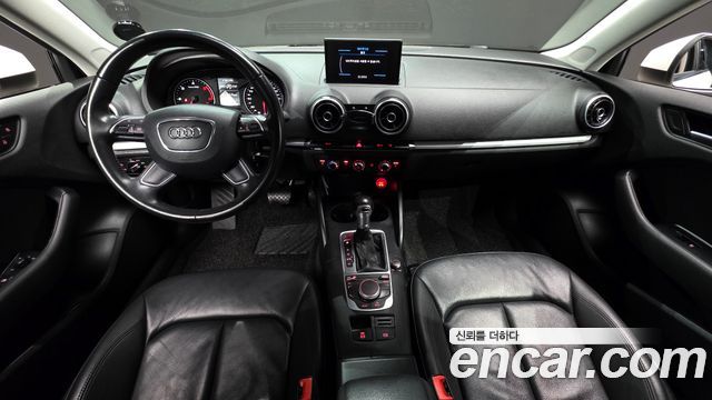 Audi A3 2015 — photo 7