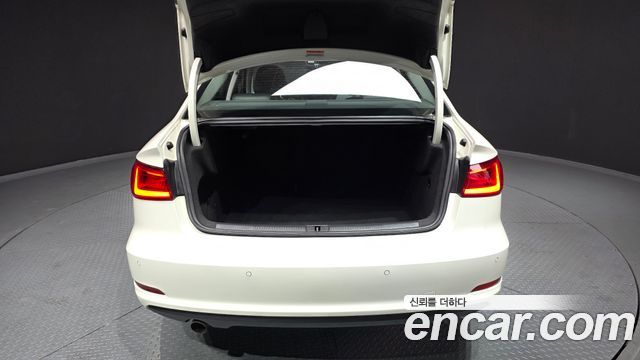 Audi A3 2015 — photo 20