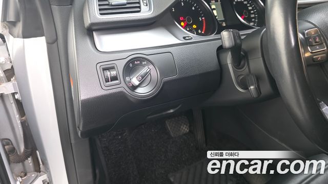 Volkswagen CC 2014 — photo 14