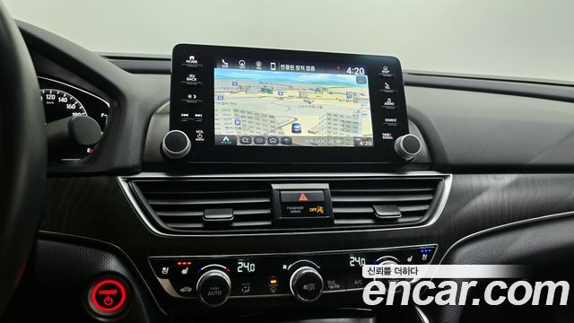 Honda Accord 2022 — photo 15