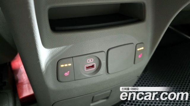 Kia Canival 2019 — photo 19