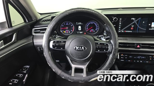Kia K5 2020 — photo 13