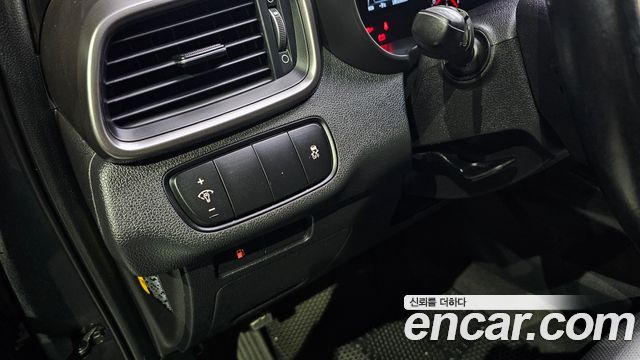 Kia Sorento 2015 — photo 14