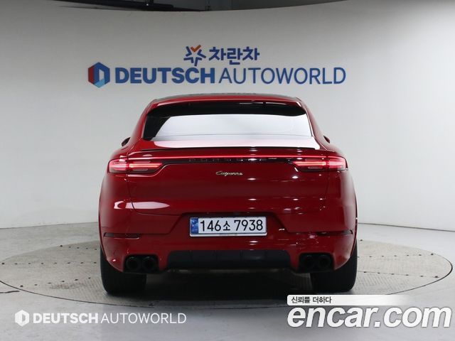 Porsche Cayenne 2021 — photo 4