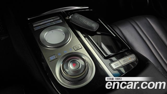 Genesis G80 2021 — photo 9
